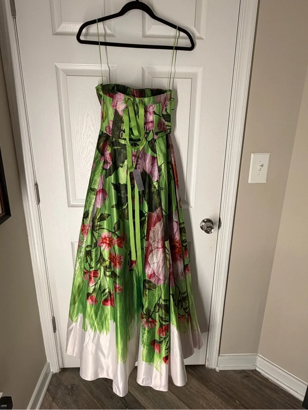 Anthropologie Strapless Green Floral Ball Gown - Picture 3 of 3